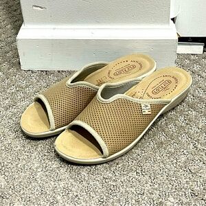 FLY FLOT ITALIAN WOMEN’S CLOTH SANDALS EU 37 US 6.5 COMFORT TRAVEL